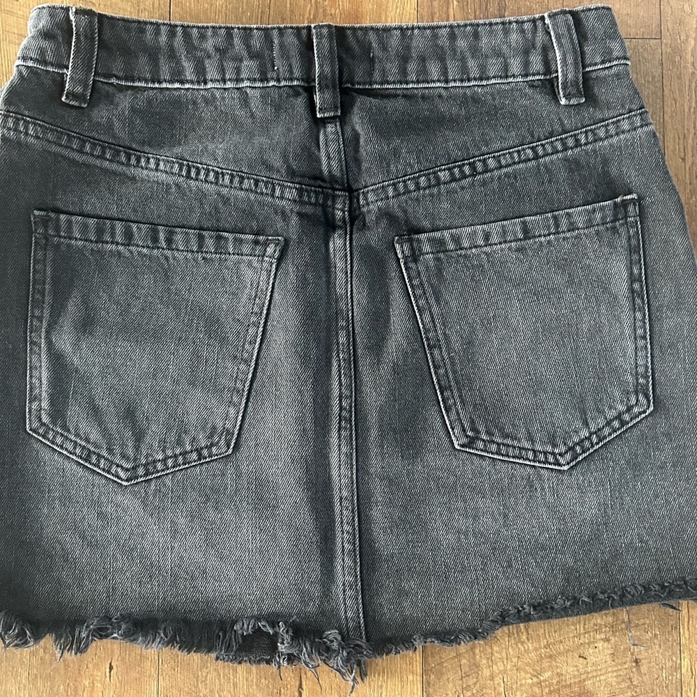 Free People We The Free Black Denim Zip front Mini Skirt Size 26 (US 2) - Picture 9 of 10